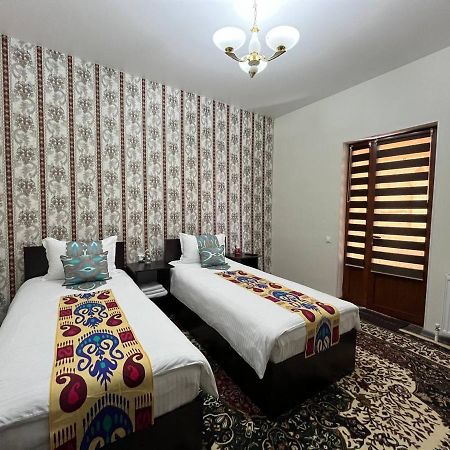 Old Safari Golden Location Guest House Buchara Exteriér fotografie
