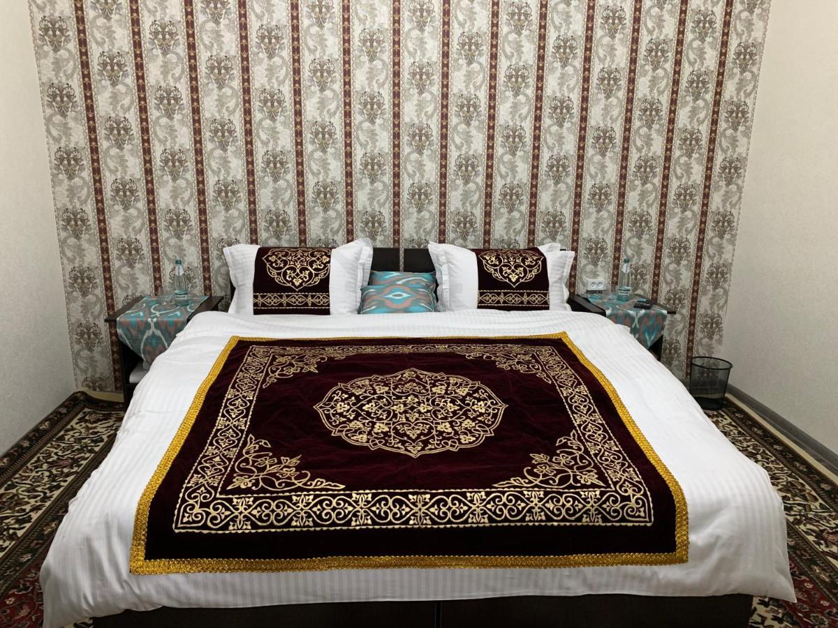 Old Safari Golden Location Guest House Buchara Exteriér fotografie