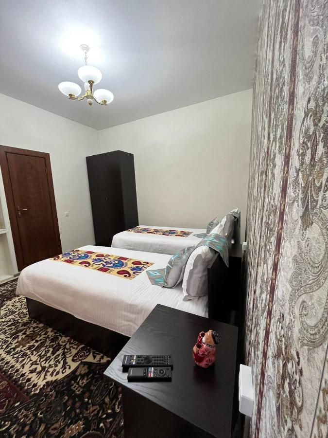 Old Safari Golden Location Guest House Buchara Exteriér fotografie